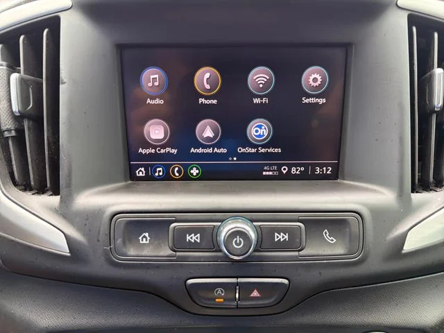 Used 2022 Black GMC SLE image 12