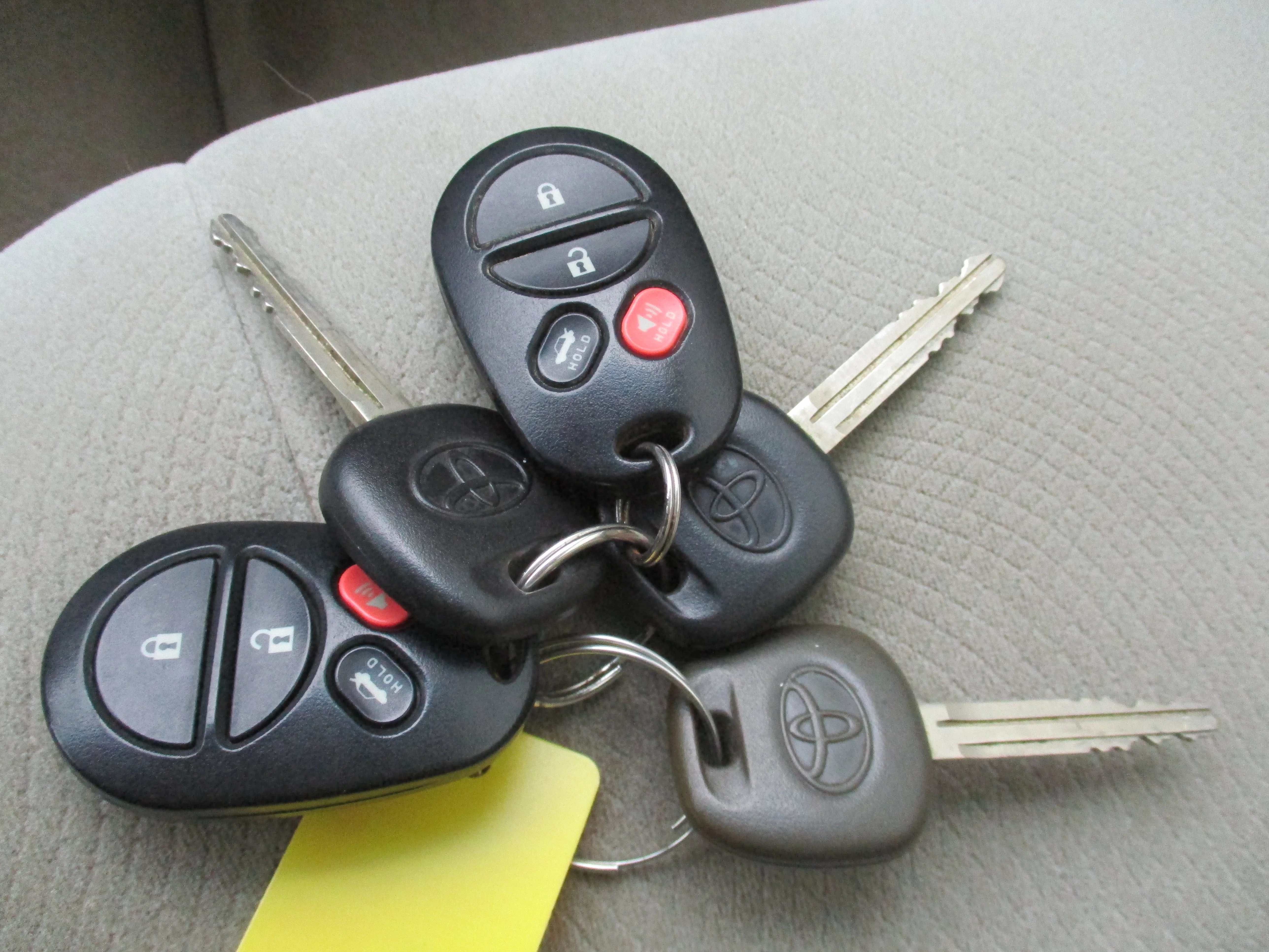 Used 2007 Beige Toyota  image 54