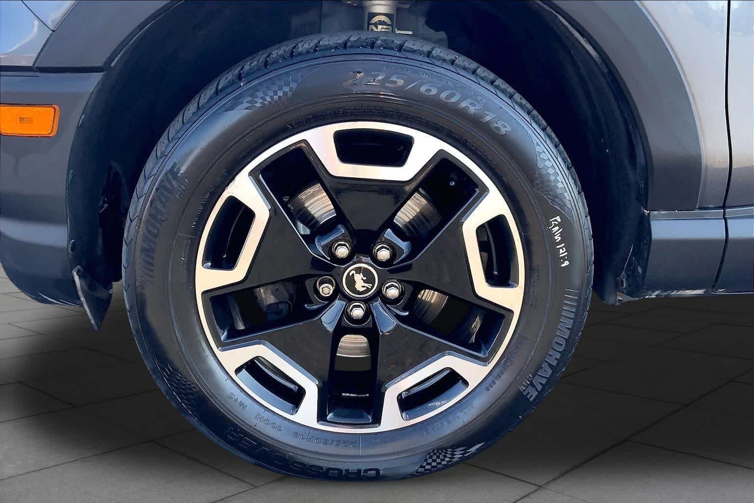 Used 2021 Carbonized Gray Metallic Ford Outer Banks image 11