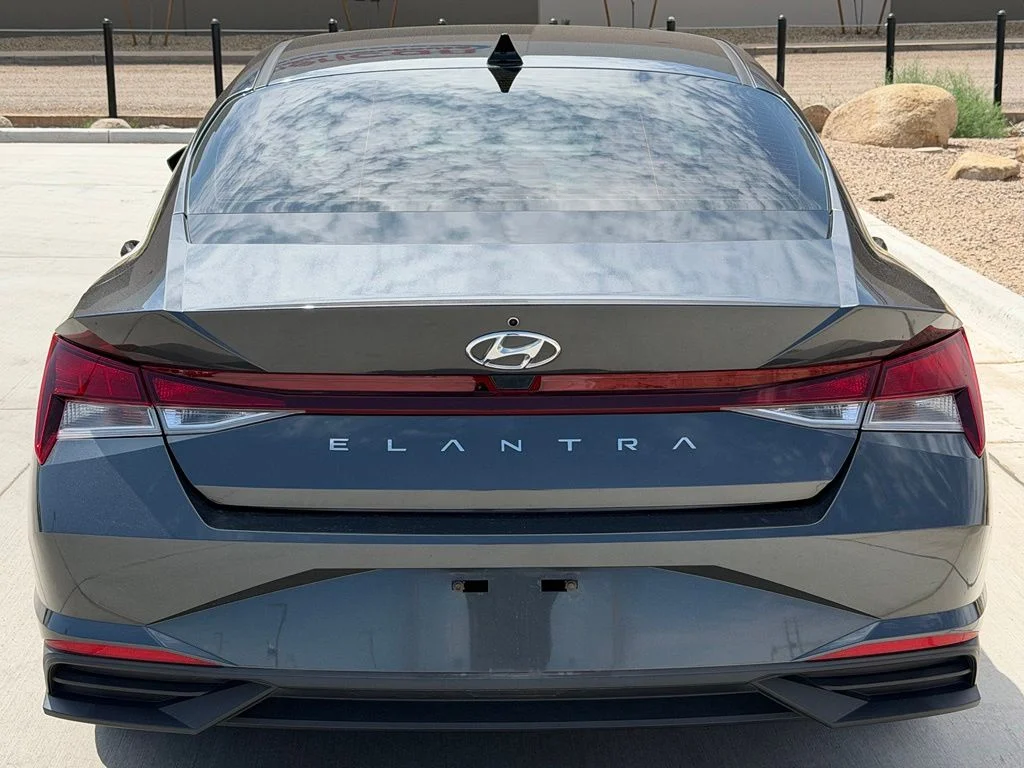 Certified Used 2023 Gray Hyundai SE image 7
