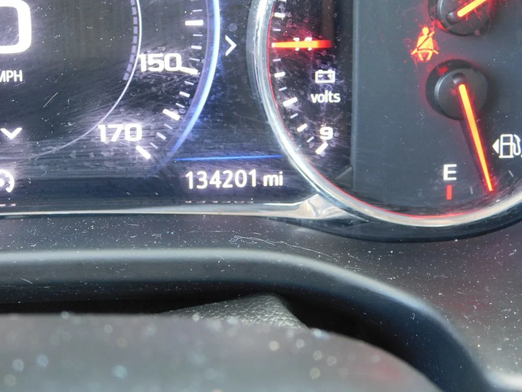 Used 2021 Midnight Blue Metallic GMC AT4 image 41
