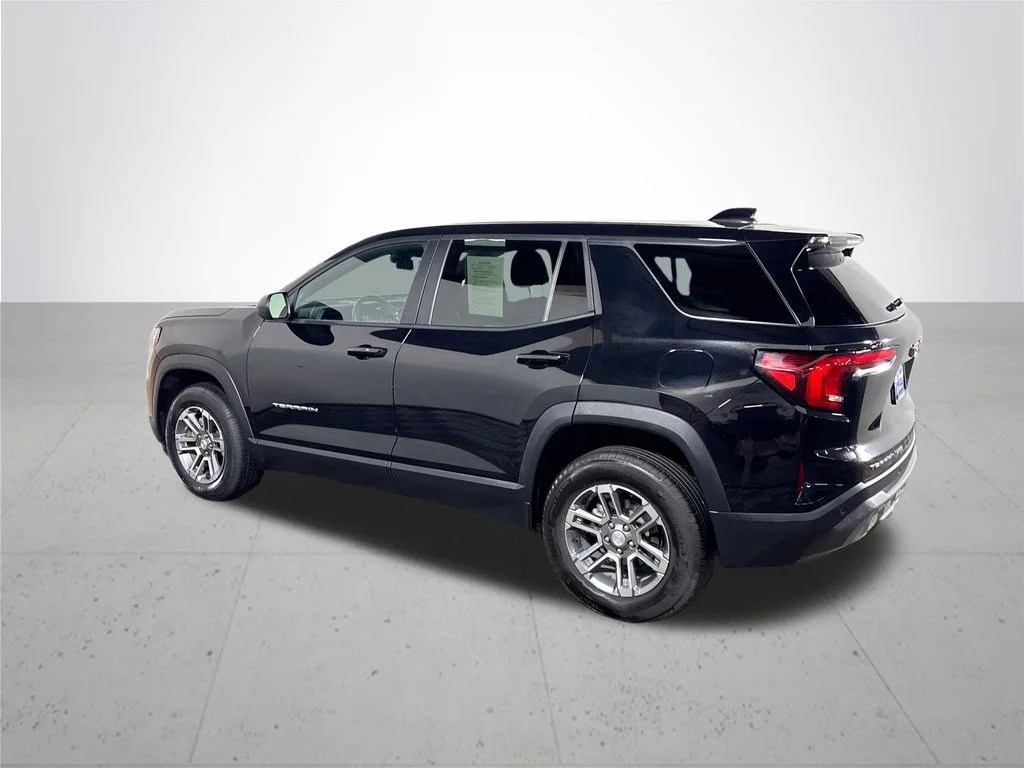 Used 2025 Black GMC Elevation image 8