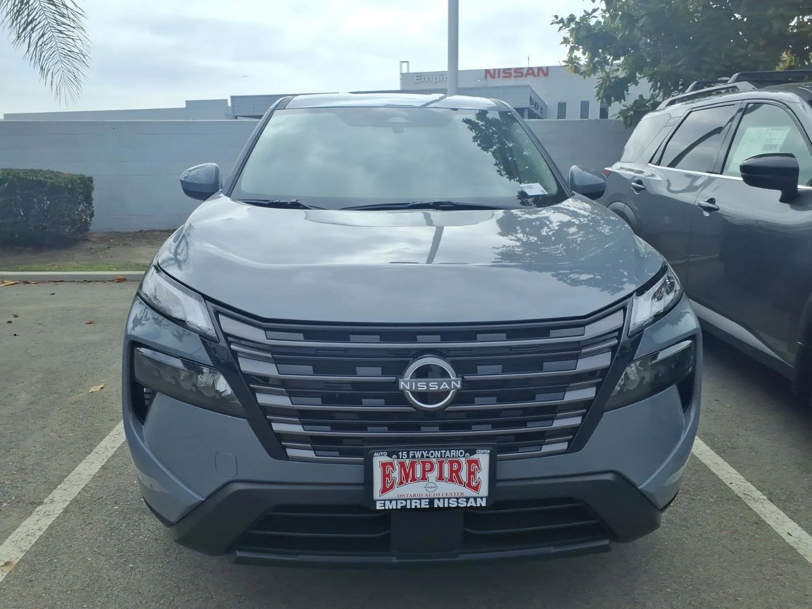 New 2026 Boulder Gray Pearl Nissan SV image 3