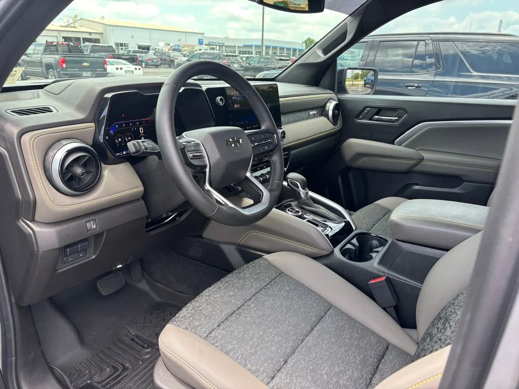 Used 2024 Gray Chevrolet ZR2 image 8