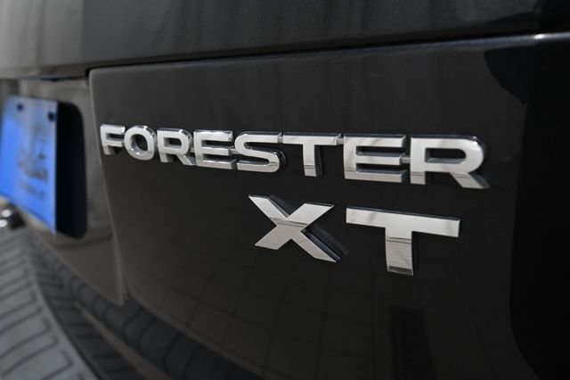 Used 2018 Gray Subaru 2.0XT Touring image 13
