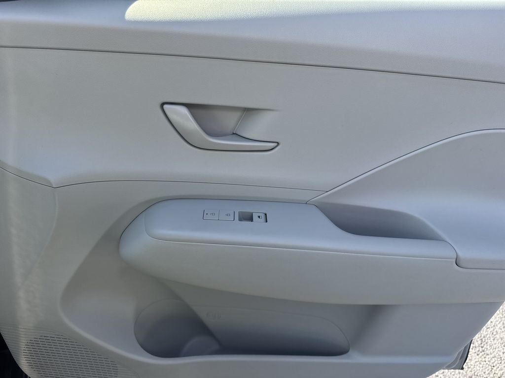 Used 2025 Gray Hyundai SEL image 14
