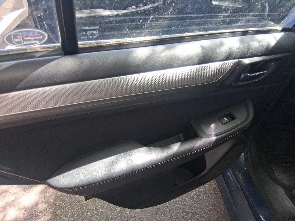 Used 2019 Blue Subaru 2.5i image 13