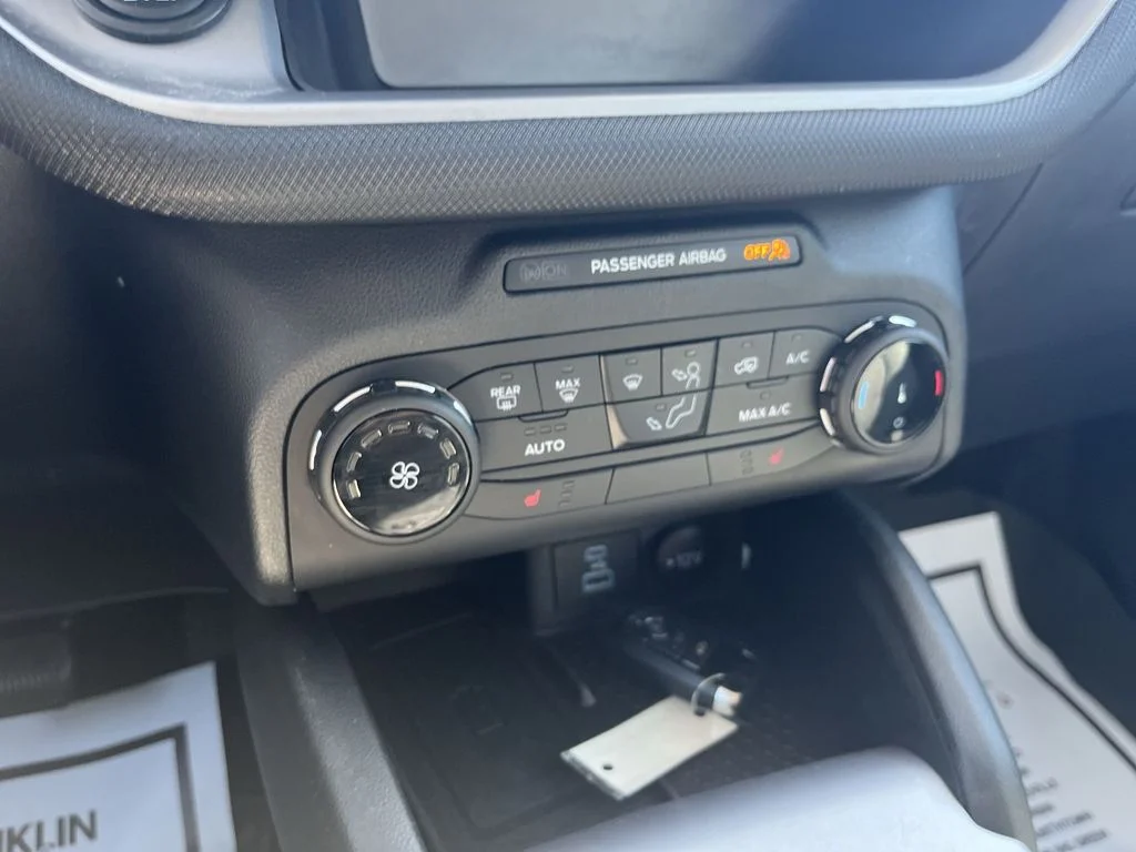 Used 2022 Orange Ford Big Bend image 18