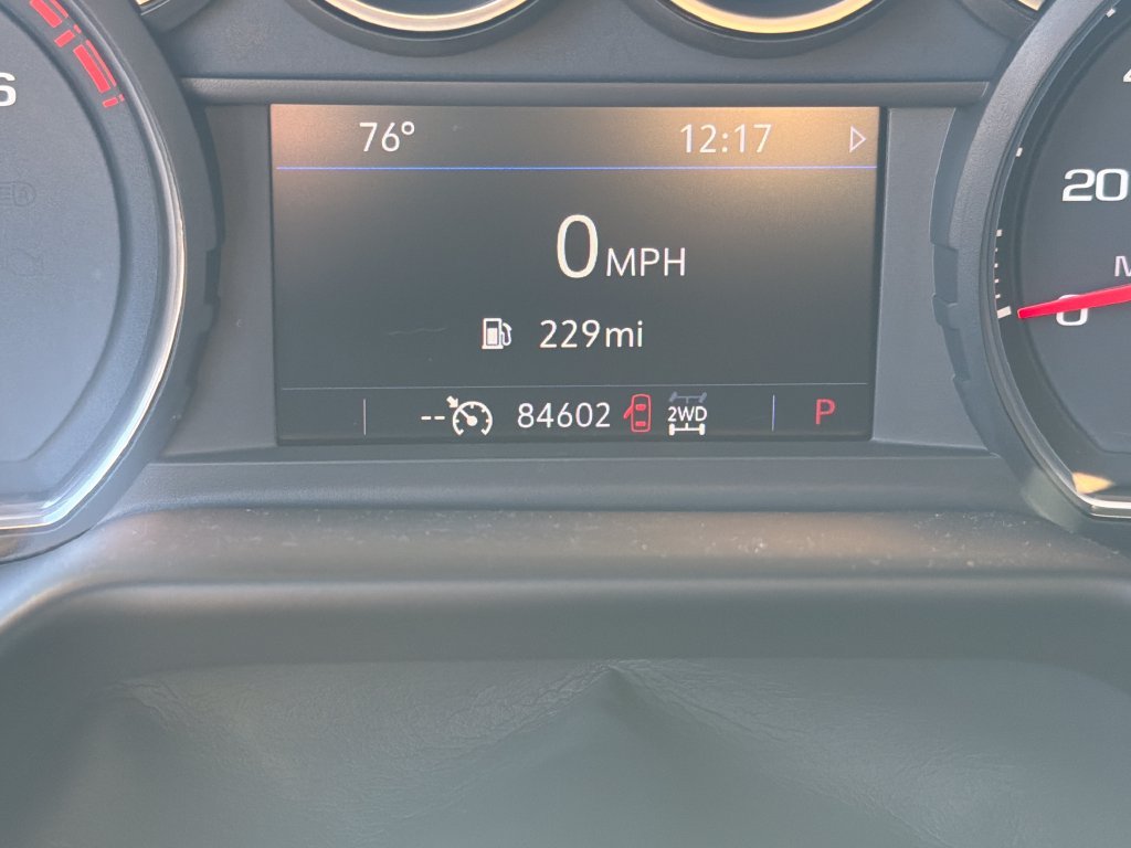 Used 2022 White Chevrolet LS image 20