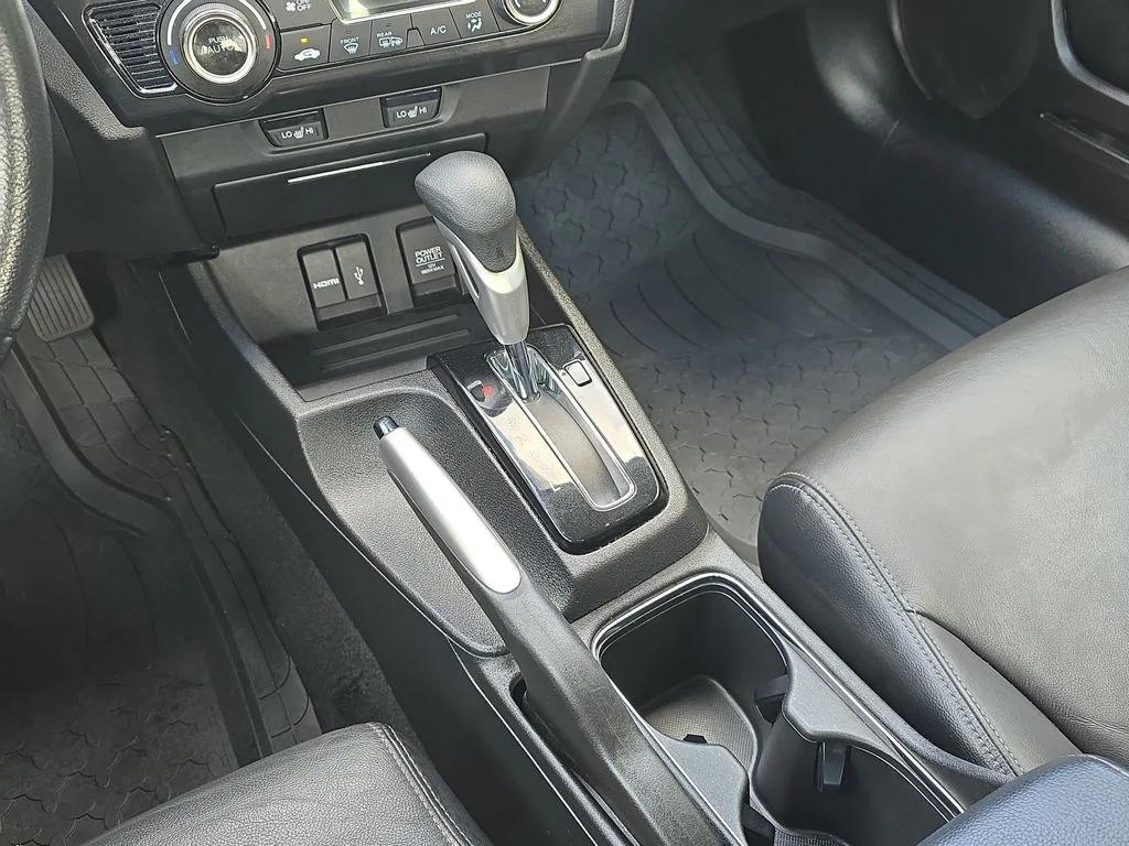 Used 2014  Honda EX-L image 26