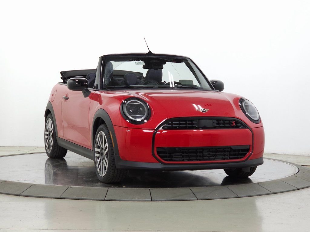 2026 MINI Convertible Cooper S Signature's photo