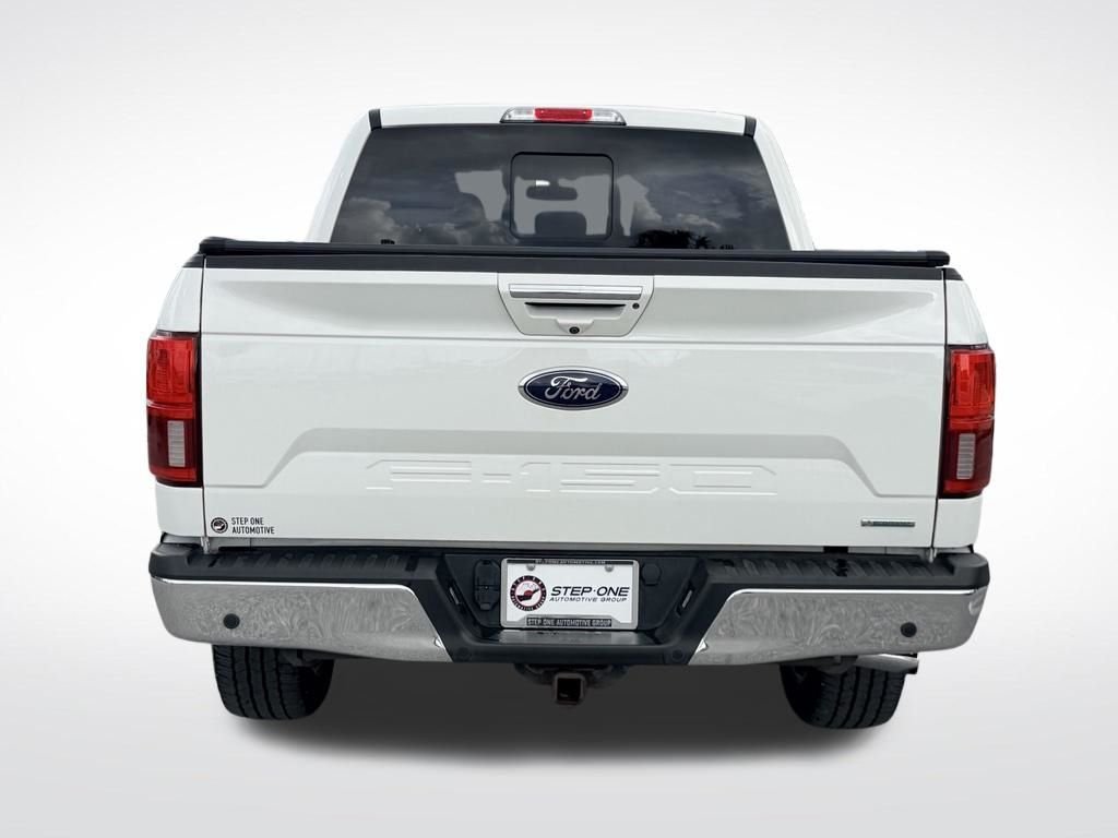 Used 2020 White Ford Lariat image 6