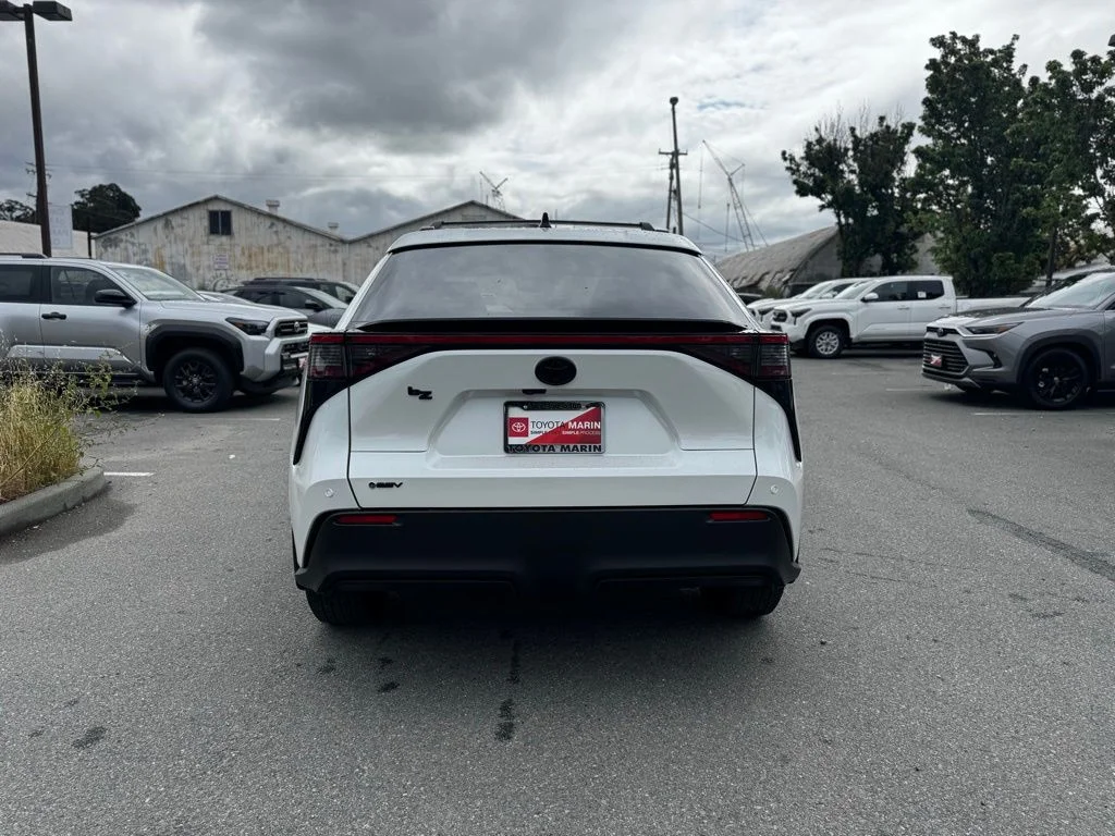New 2026  Toyota XLE image 6