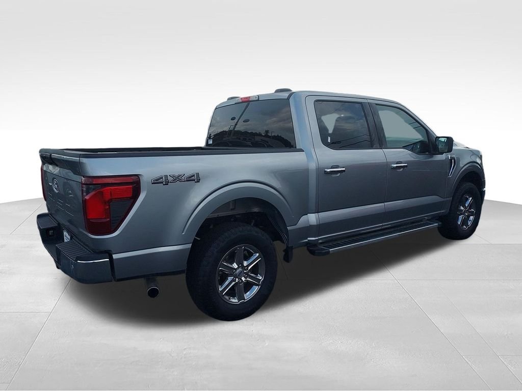 Used 2025 Silver Ford XLT image 5