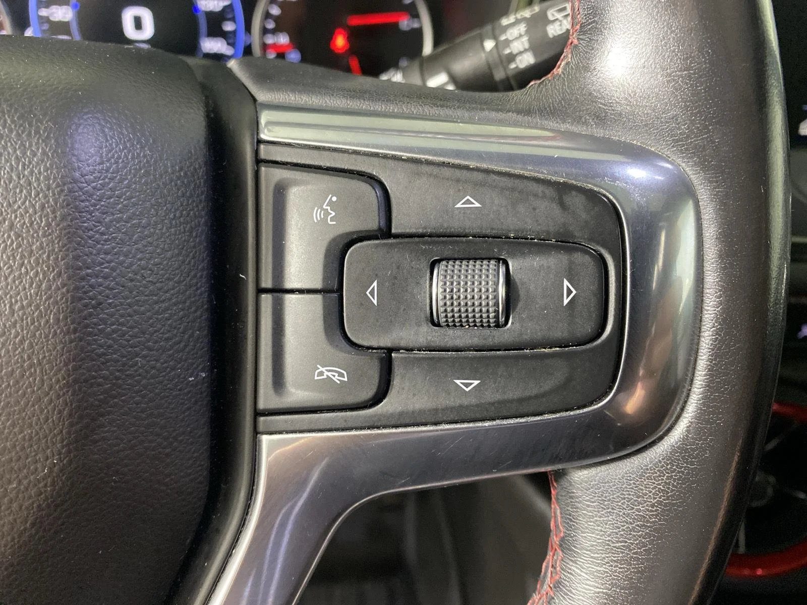 Used 2021 Black Chevrolet RS image 18