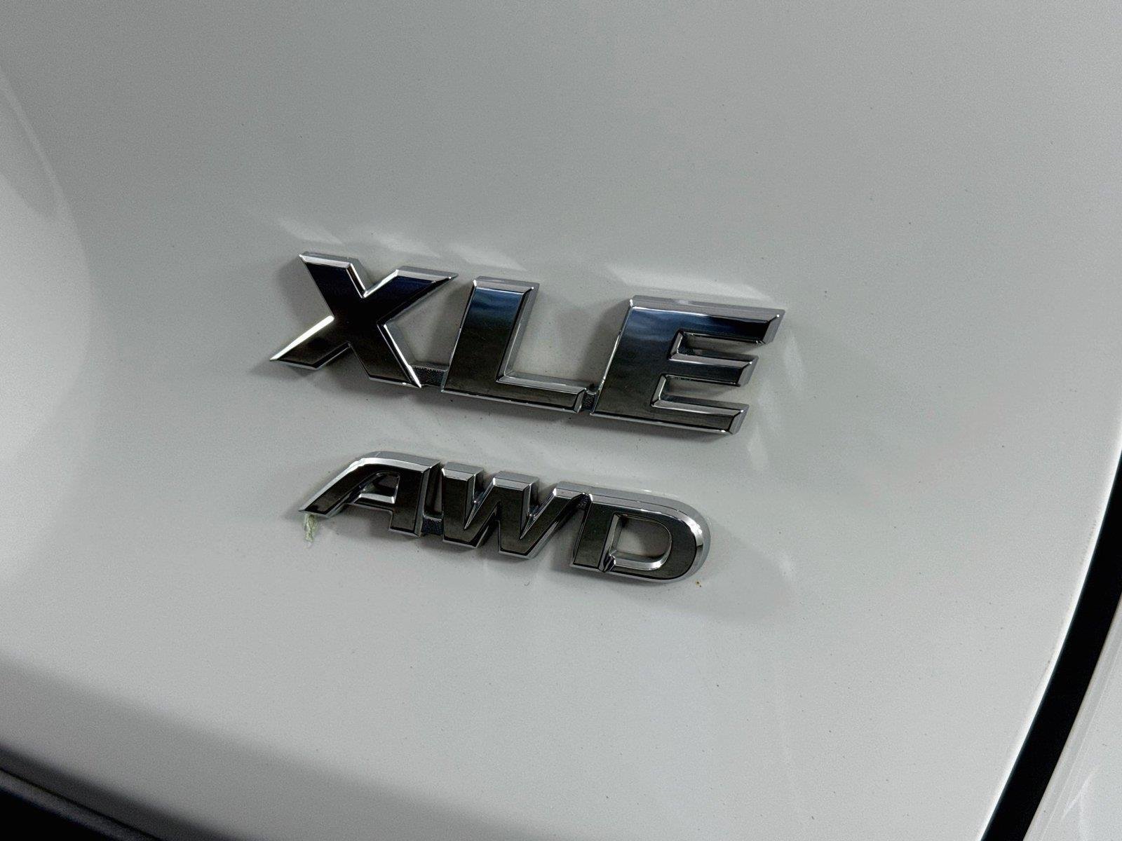 Certified Used 2025 Ice Cap Toyota XLE image 14