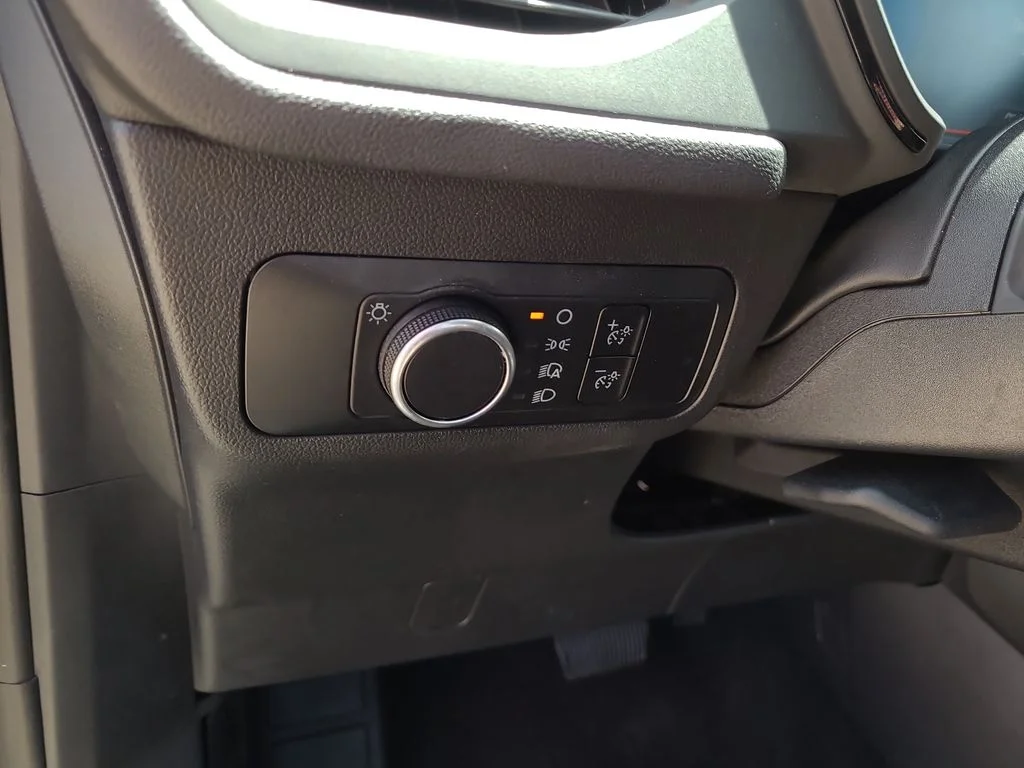 Used 2025 Gray Ford ST-Line image 23