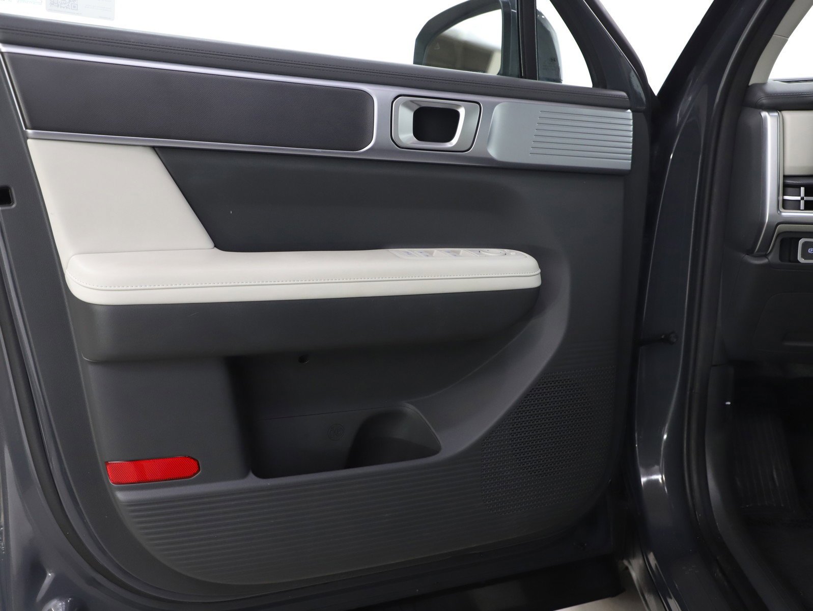 2025 Hyundai Santa Fe SEL - Photo 21