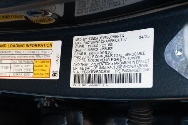 Used 2025 Gray Honda SE image 25