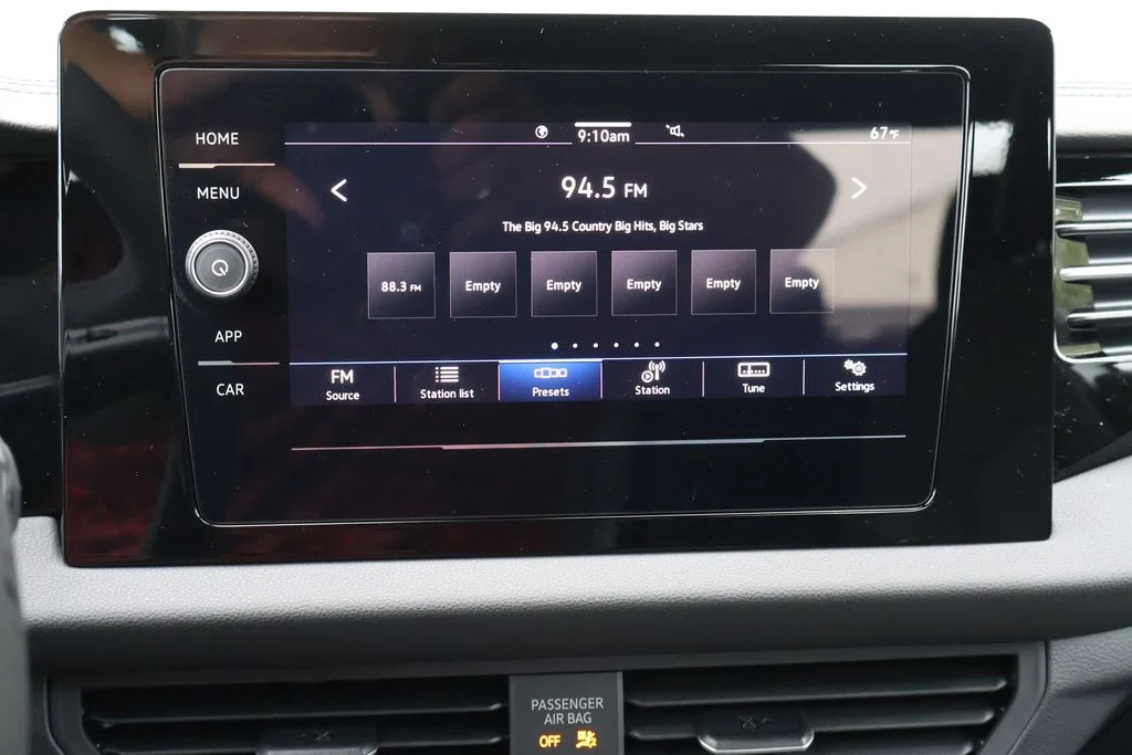 2026 Volkswagen Jetta Sport - Photo 25