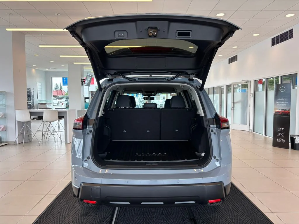 New 2026 Boulder Gray Pearl Nissan Rock Creek image 9