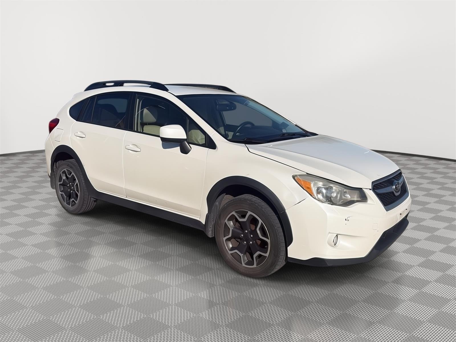 Used 2014 Satin White Pearl Subaru Premium image 1