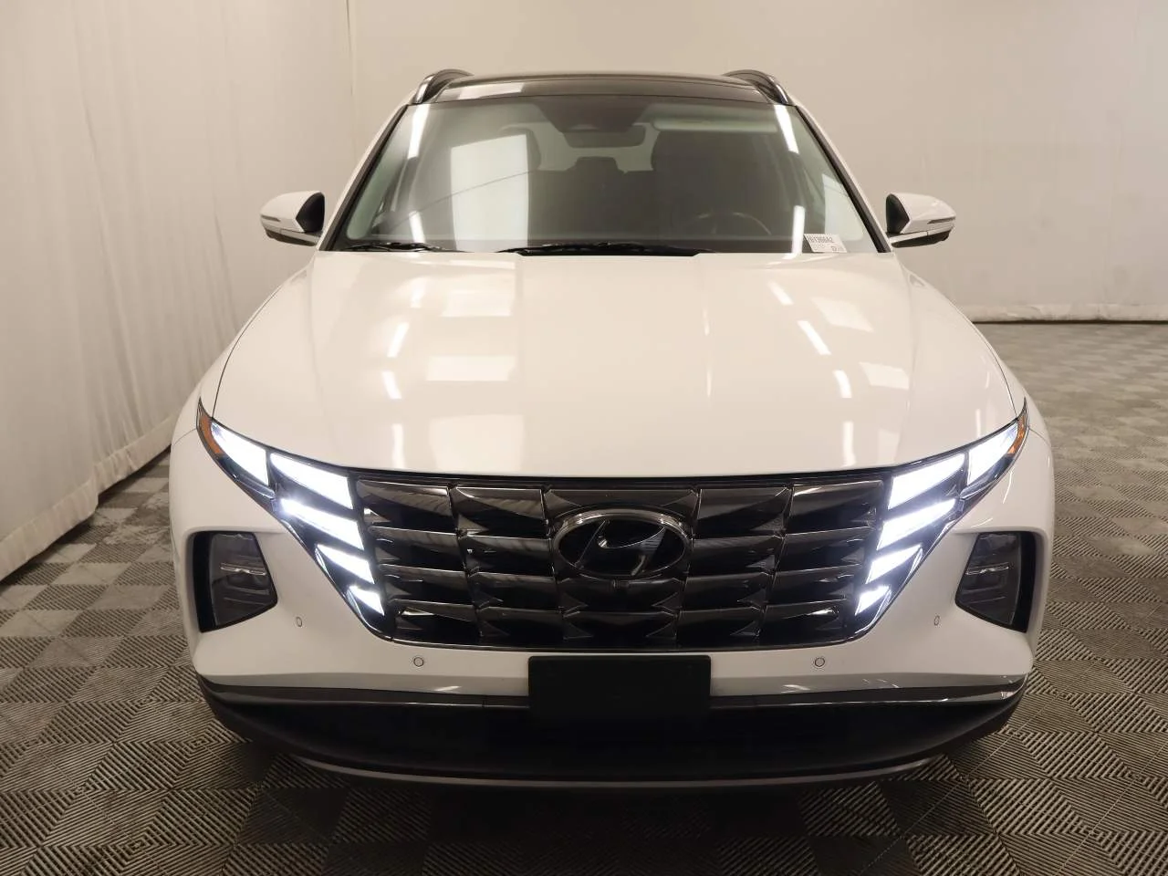 Certified Used 2024 Serenity White Pearl Hyundai Limited image 4
