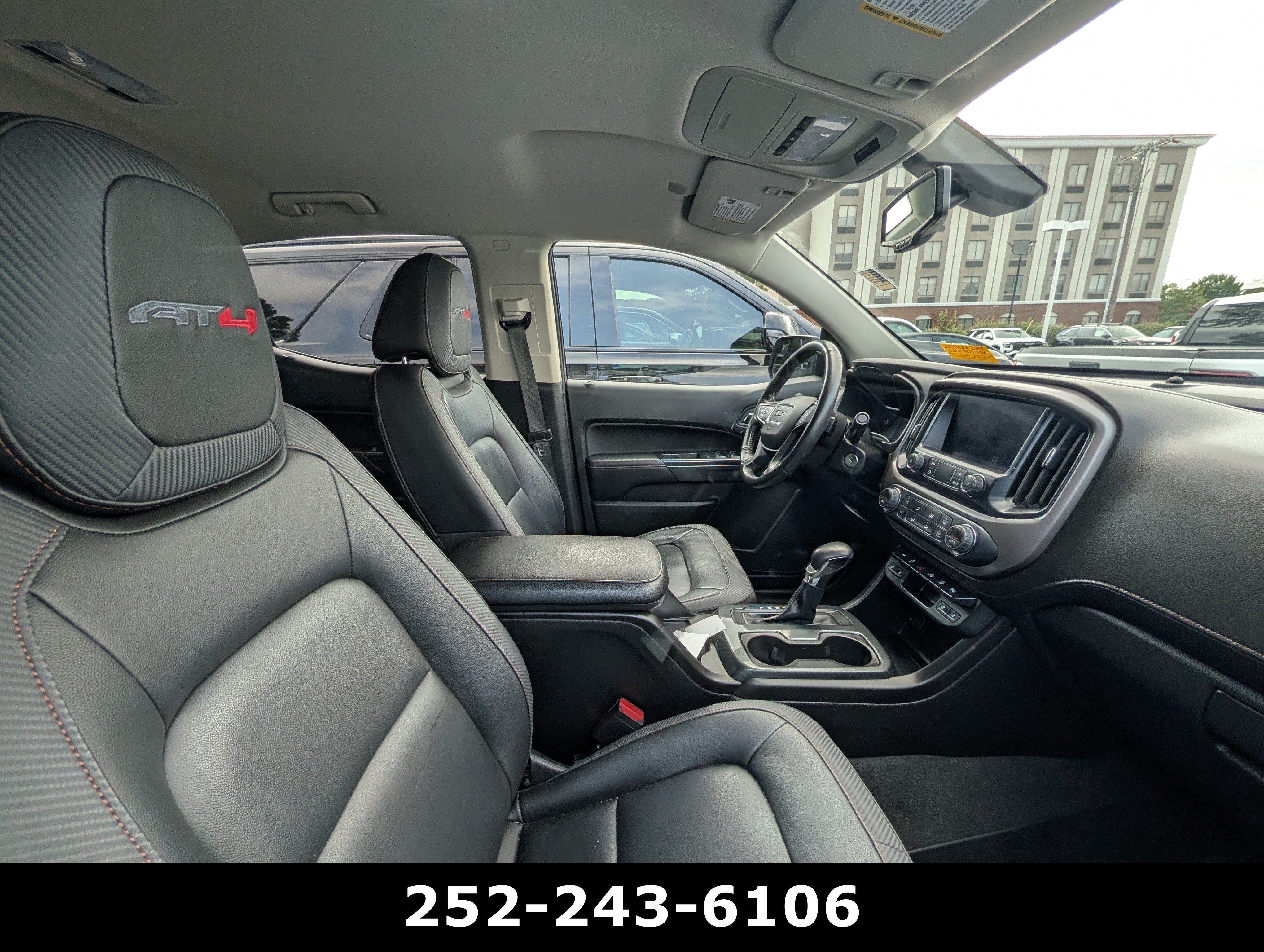 Used 2022 Satin Steel Metallic GMC 4WD AT4 w/Leather image 16