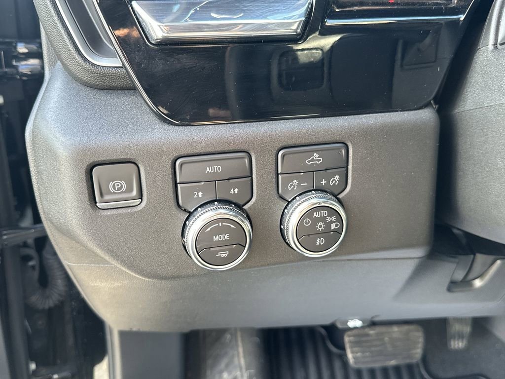 2024 GMC SIERRA - Image 14