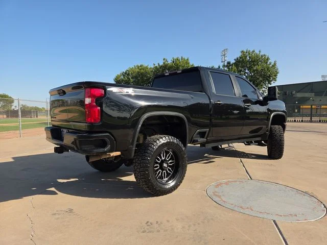 Used 2023 Black Chevrolet Custom image 7