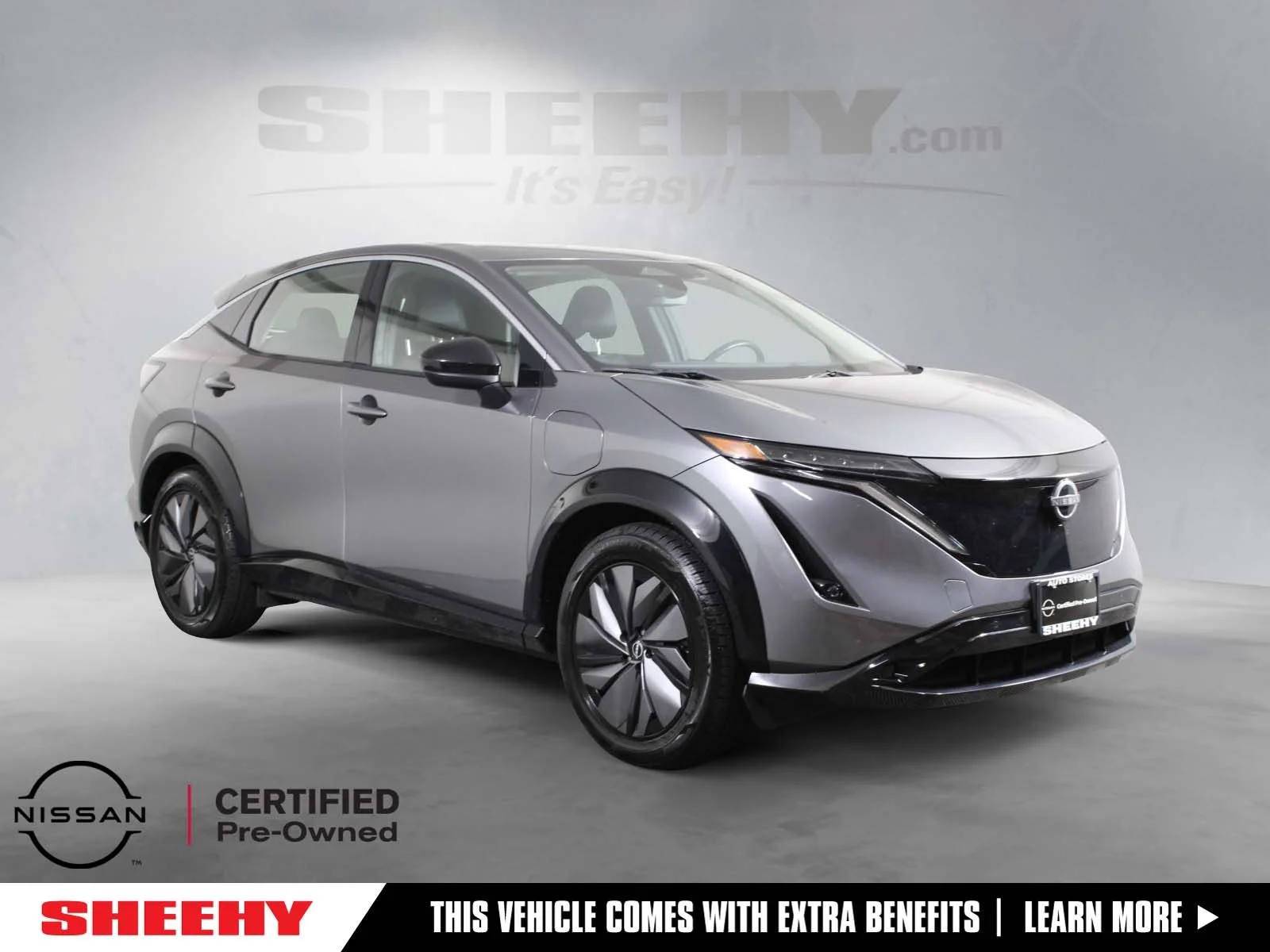 Used 2023 Gray Nissan ENGAGE image 1