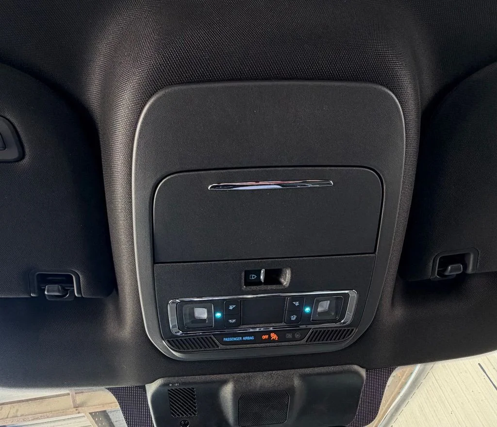 New 2026 Oxford White Ford Lariat® image 32