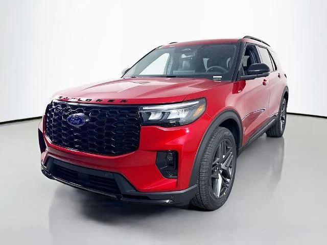 New 2026 Rapid Red Metallic Tinted Clearcoat Ford ST-Line image 37