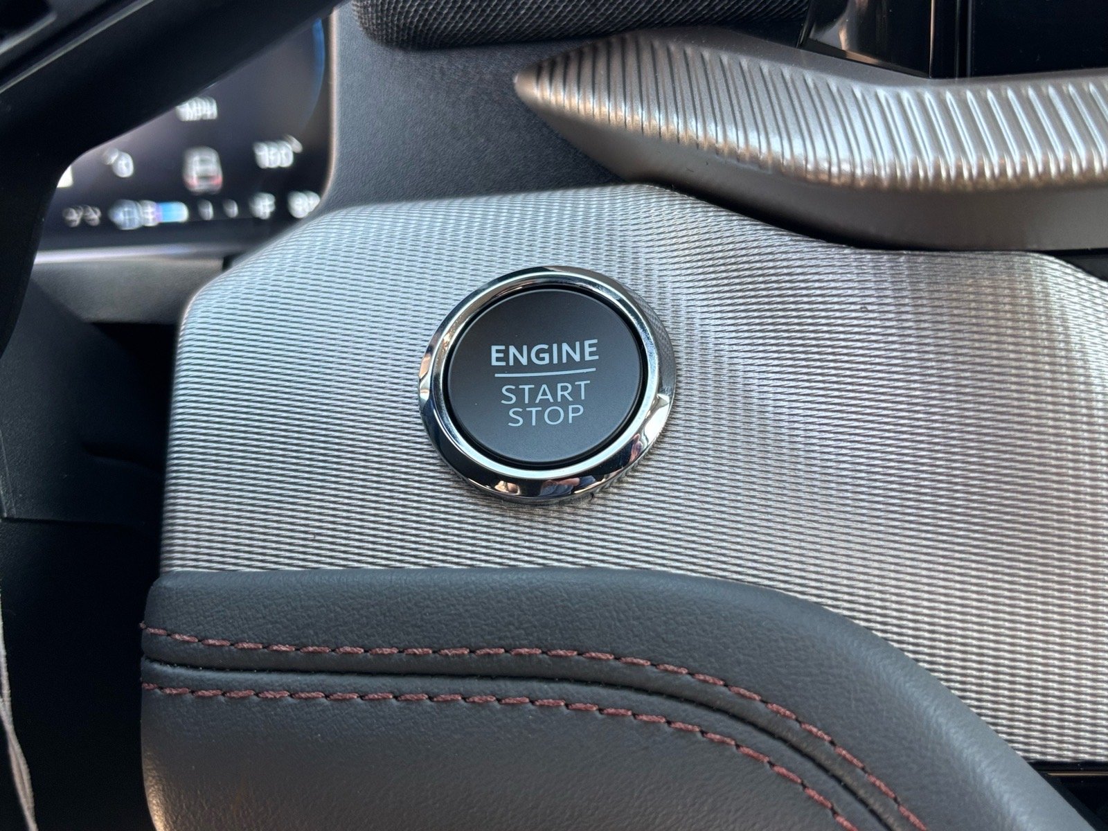 New 2026 Space White Metallic Ford Active image 19