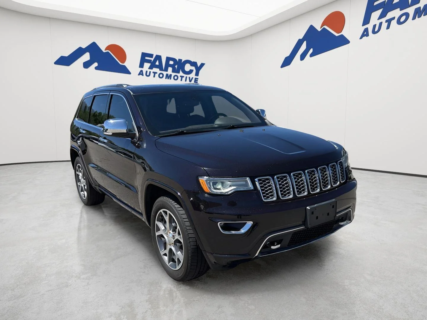 Used 2019 Sangria Metallic Clearcoat Jeep Overland image 2