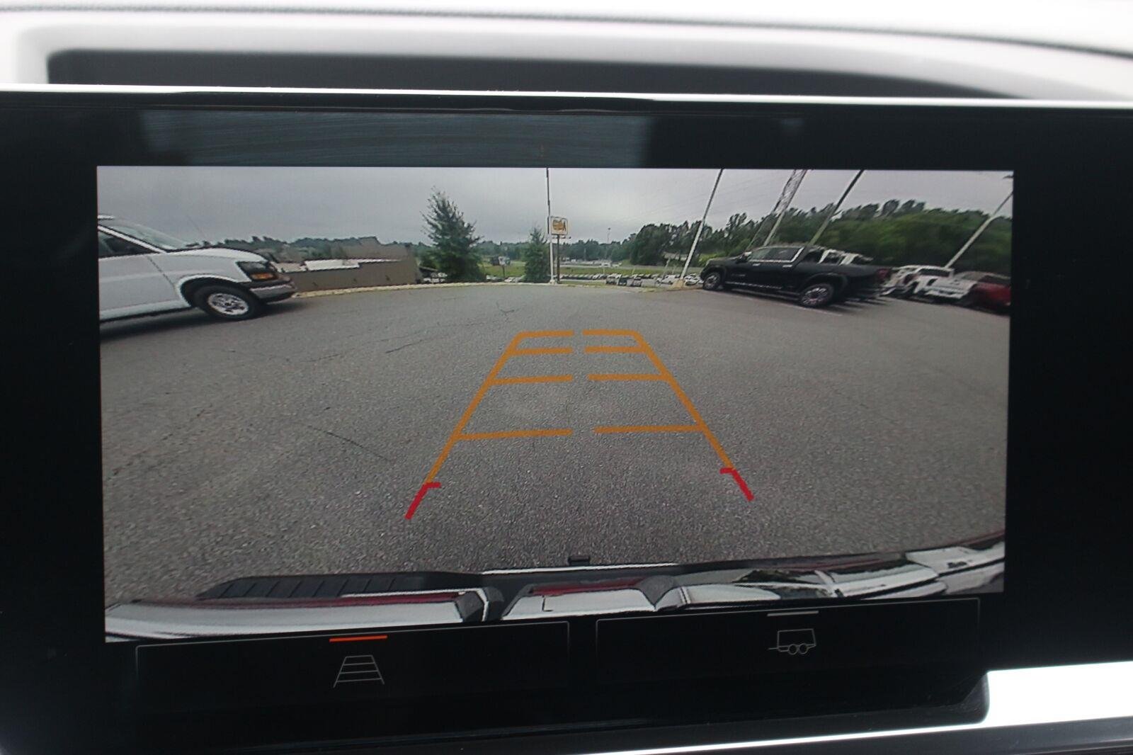 Used 2025 Sterling Metallic GMC SLT image 23