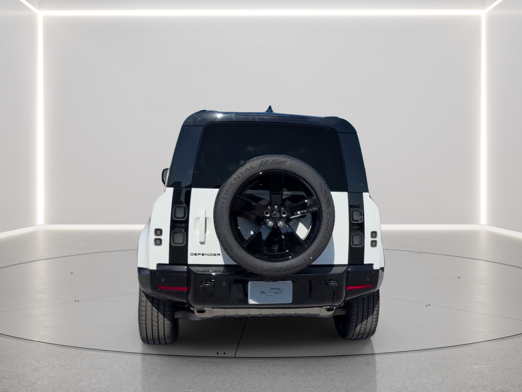 New 2026 Fuji White Land Rover X-Dynamic SE image 6