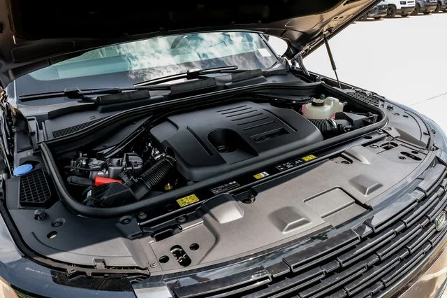 New 2026 Gray Land Rover SE image 61