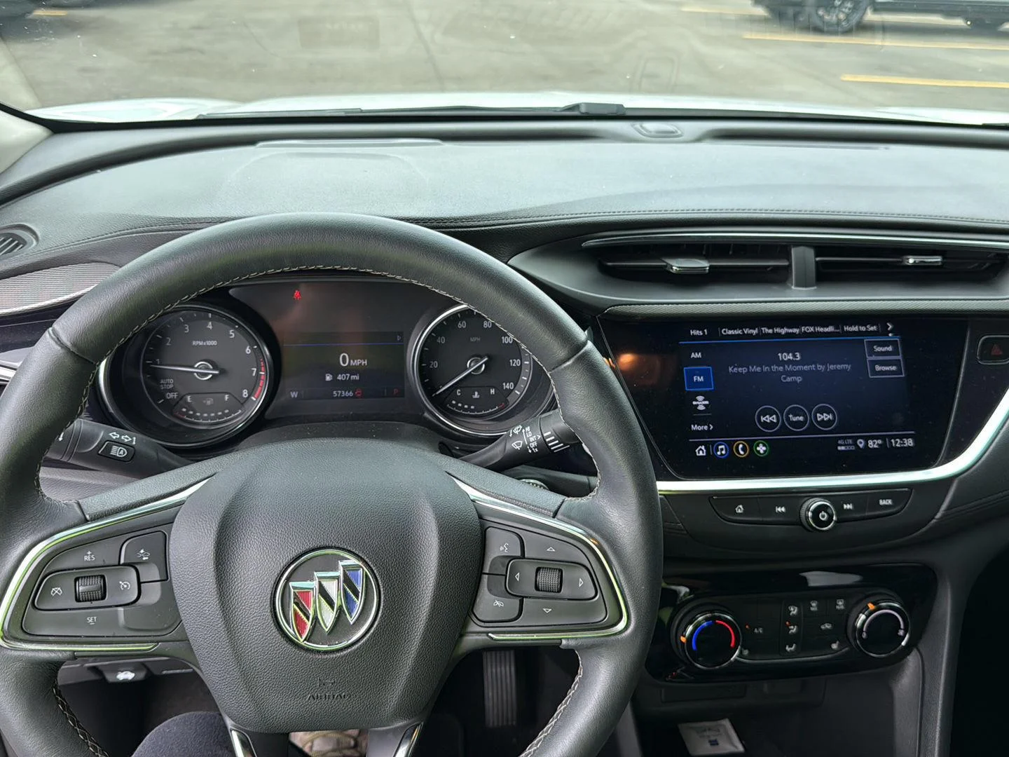 Used 2023 Summit White Buick Preferred image 9