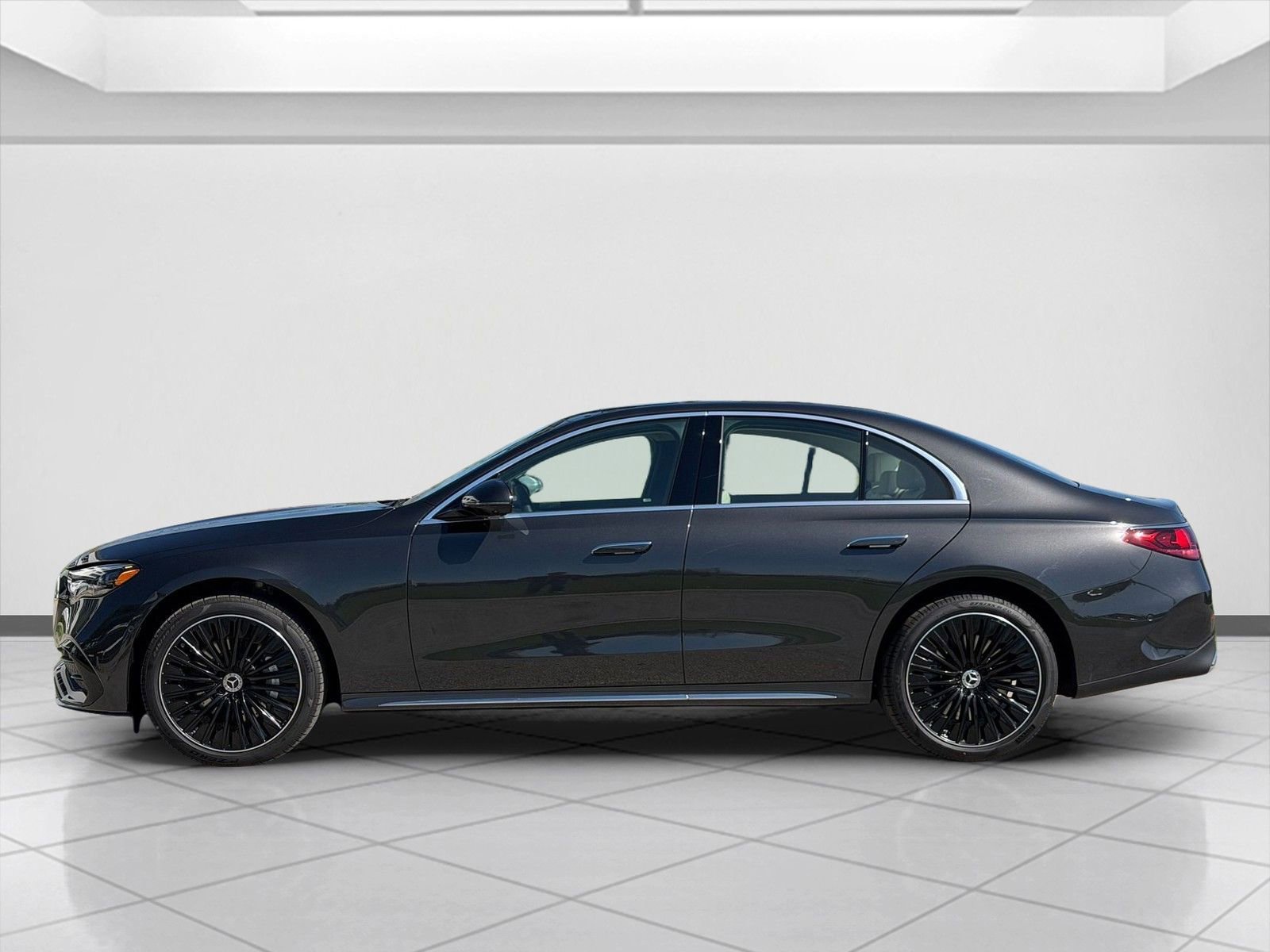New 2026 Graphite Grey Metallic Mercedes-Benz E 450 image 27