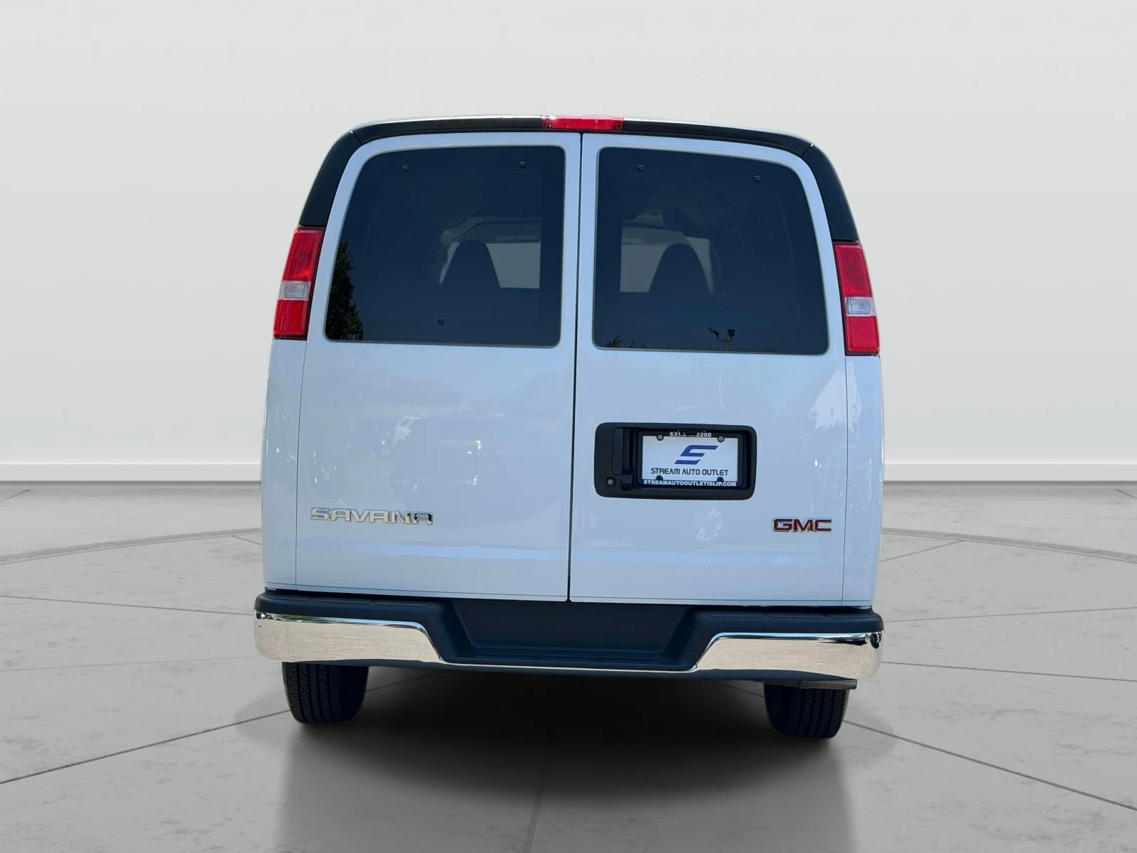 Used 2025 White GMC LT image 6