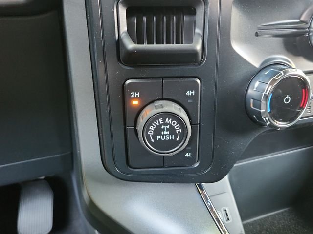 New 2026 Oxford White Ford XLT image 21