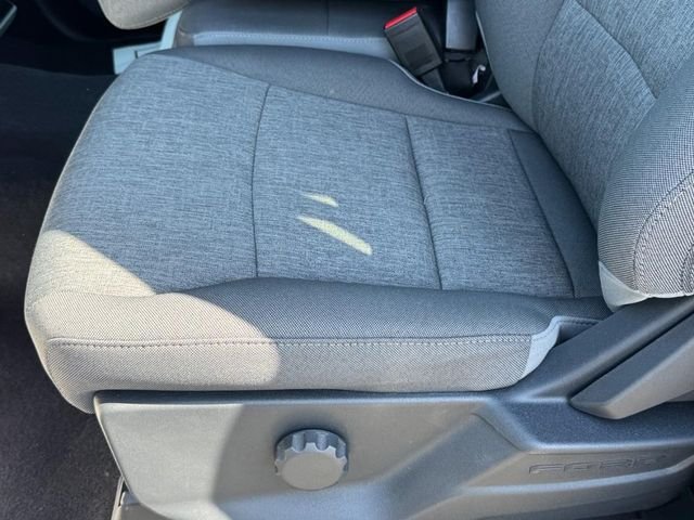 New 2026 Carbonized Gray Metallic Ford XLT image 15