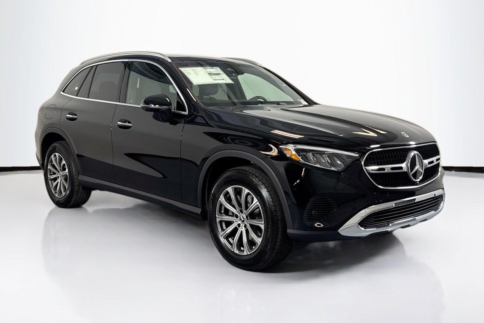 New 2026 Black Mercedes-Benz GLC 300 image 3
