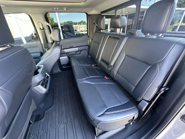 Used 2024 Silver Ford Lariat image 23