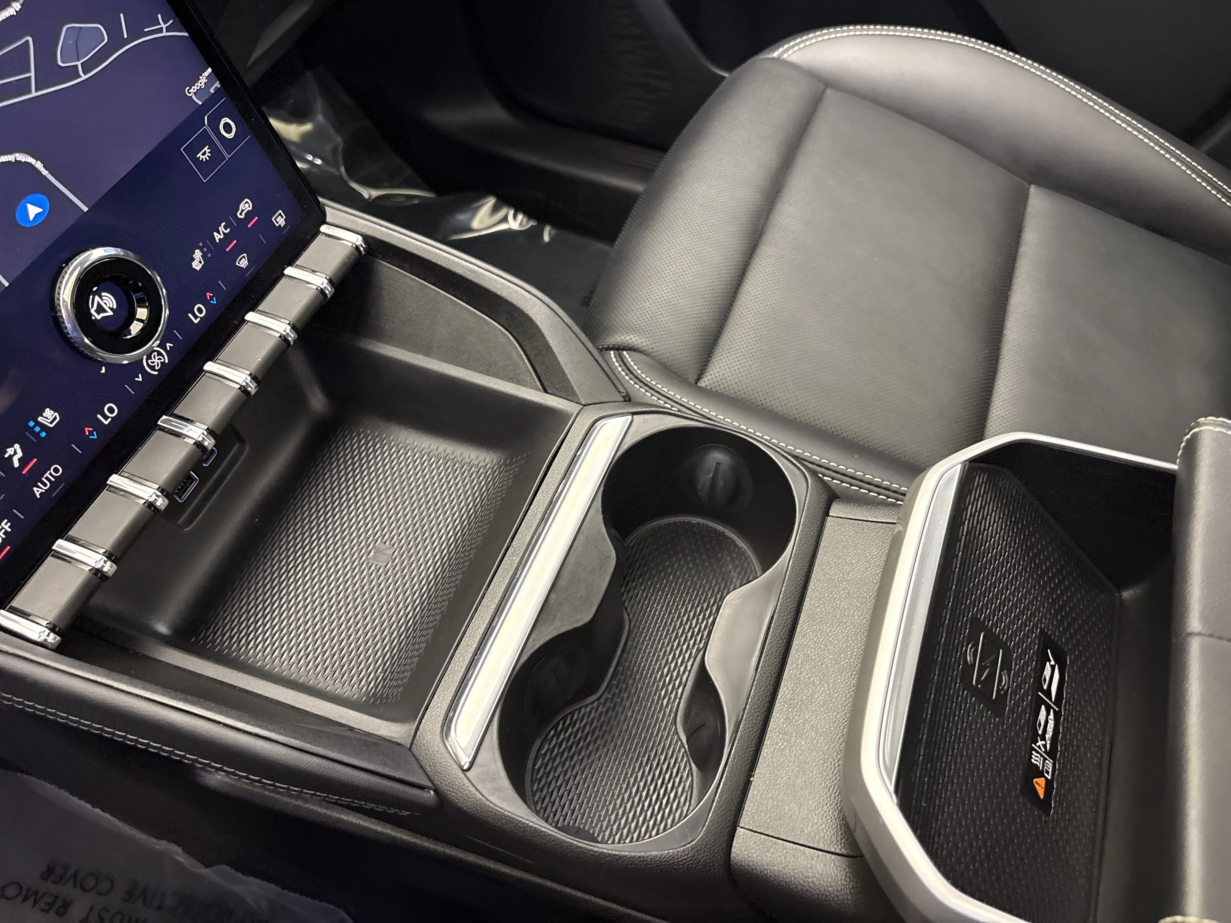 Used 2025 Riverstone Metallic GMC AWD Elevation image 22