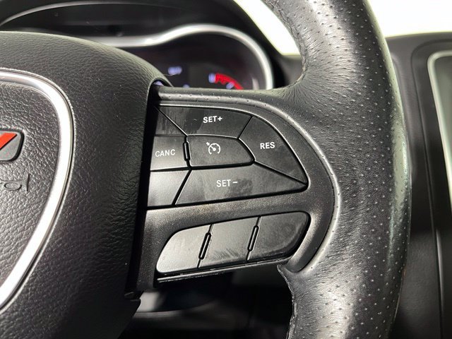 Used 2019 Red Dodge SXT Plus image 22