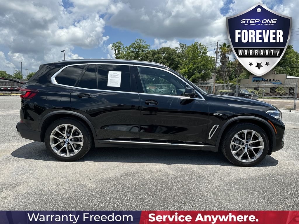 Used 2023 Black BMW xDrive45e image 8