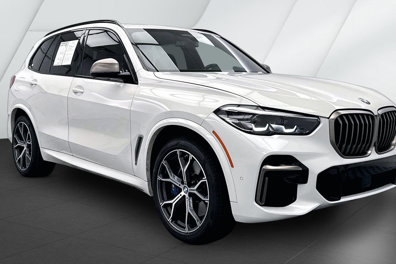 Certified Used 2022 Alpine White BMW M50i image 1