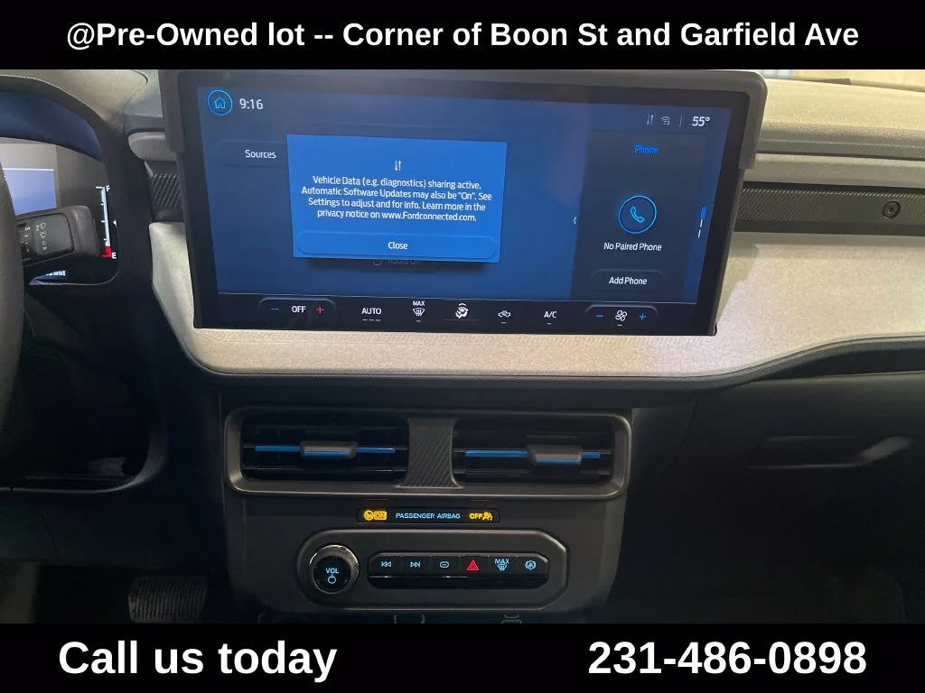 Used 2025 White Ford XLT image 18